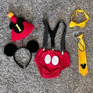 Mickey Mouse Baby 1st Birthday Picture set